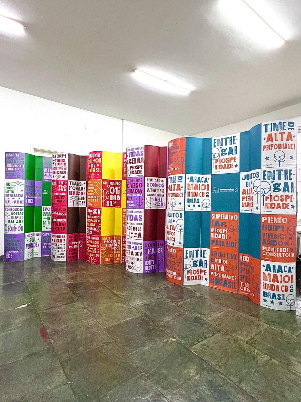 Painel Backdrop de Papelão